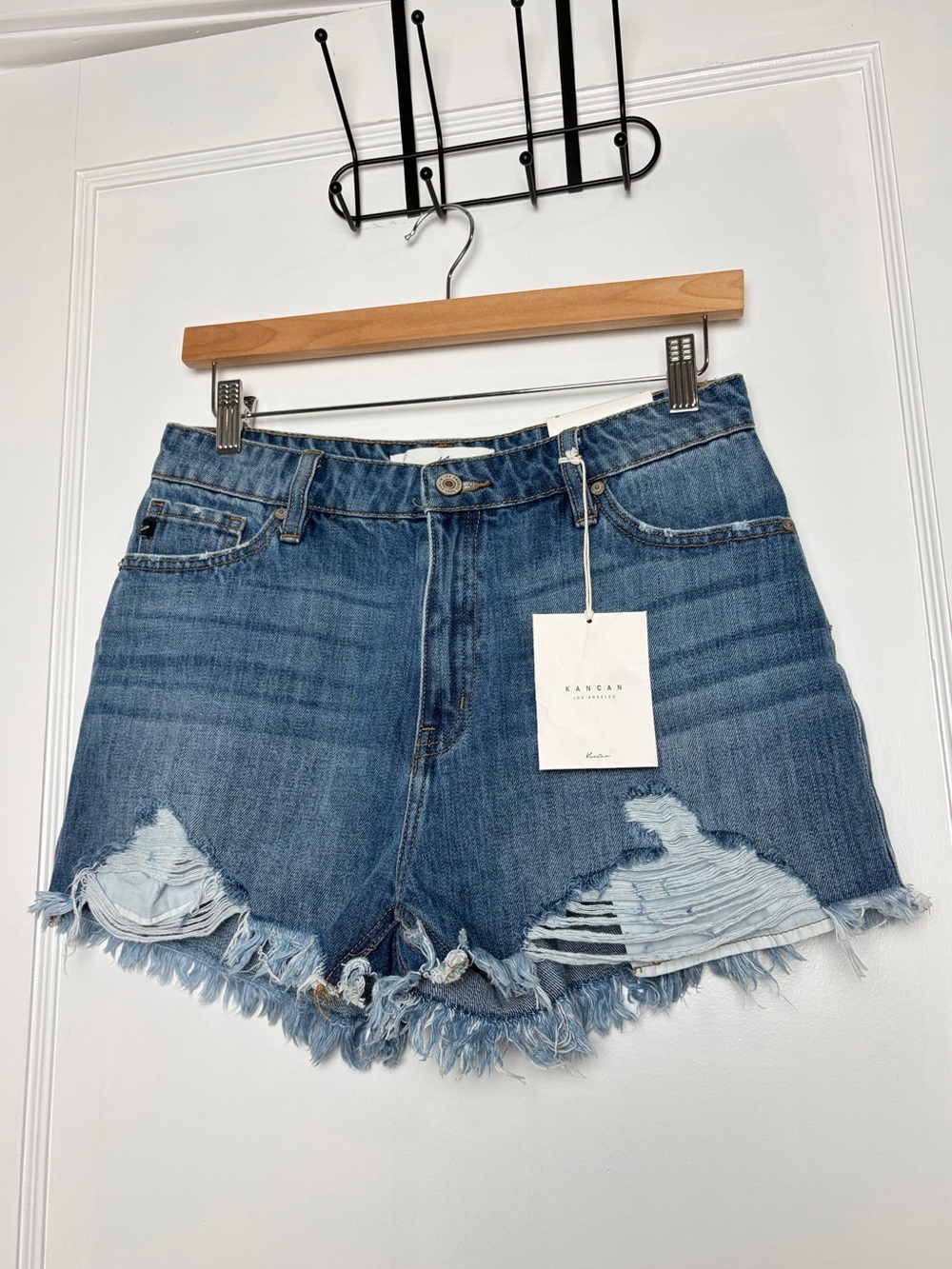 KANCAN high rise raw hem shorts medium